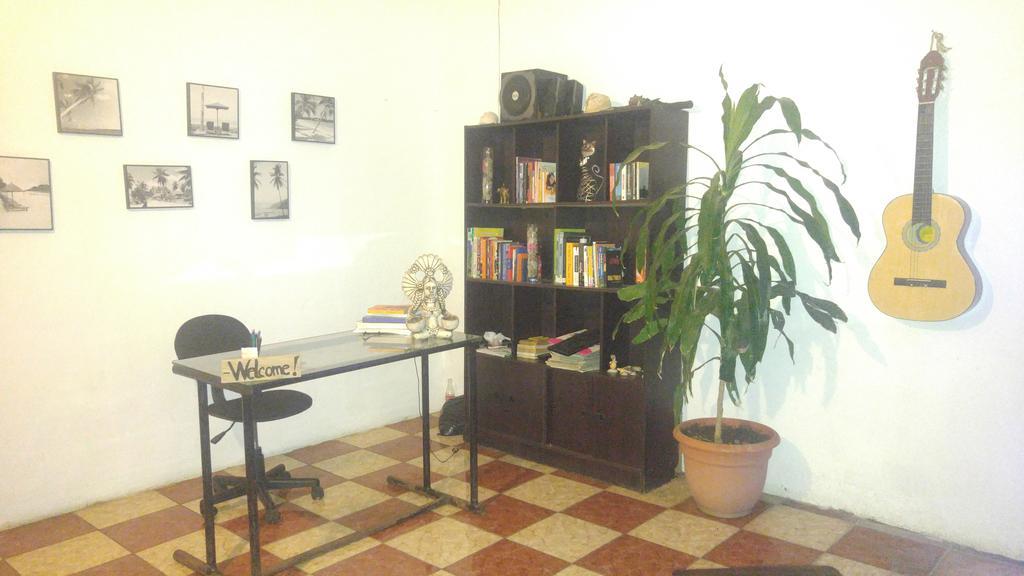 Casa Nica Leon Hostel 外观 照片